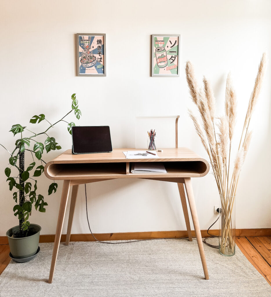 Bureau sur mesure en bois de hêtre